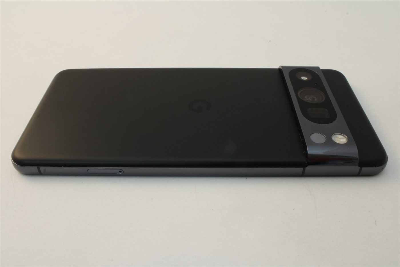 Pixel 8 Pro in Black