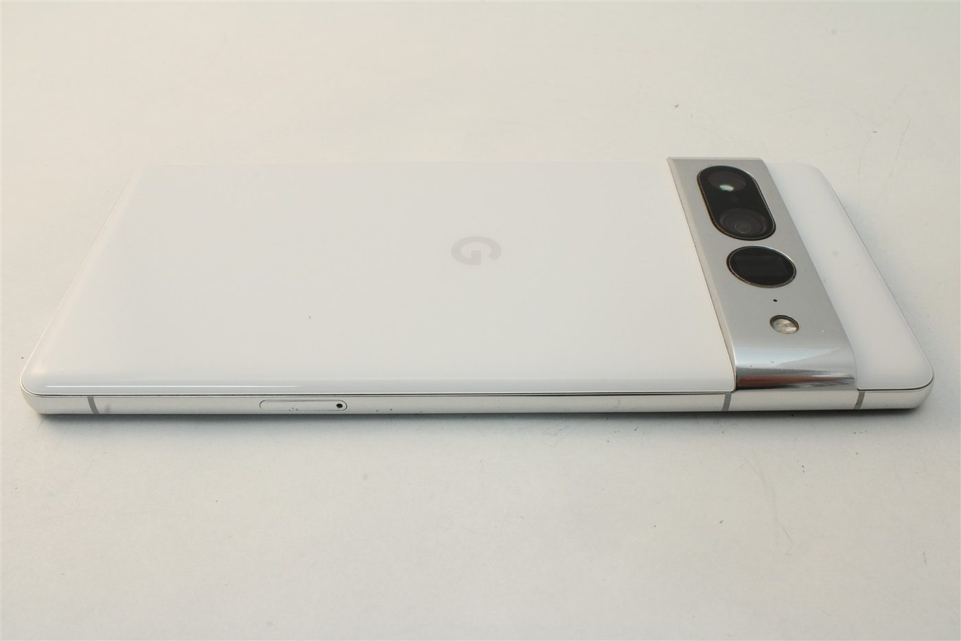 Pixel 7 Pro in White