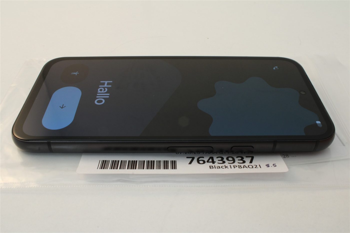 Pixel 8a in Black
