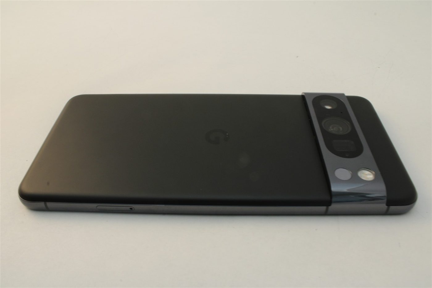Pixel 8 Pro in Black