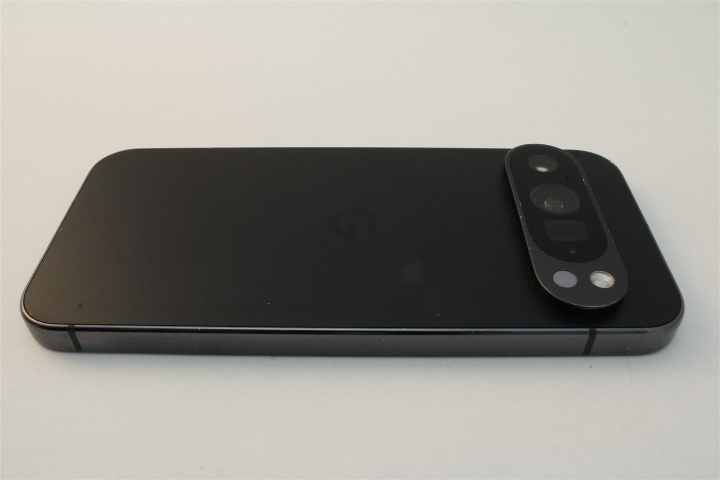 Pixel 9 Pro in Black