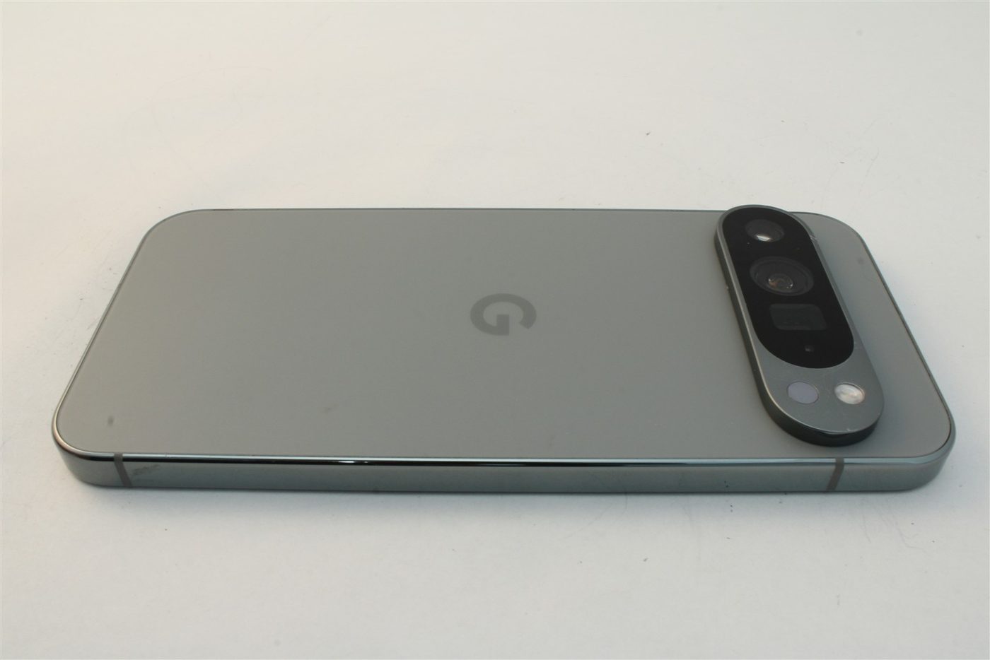 Pixel 9 Pro XL in Green