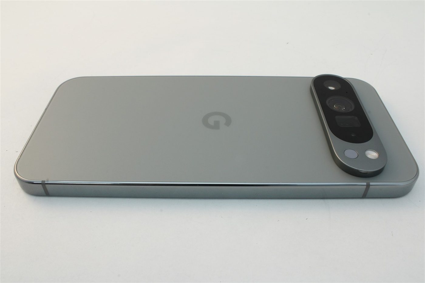 Pixel 9 Pro XL in Green