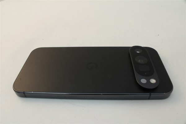 Pixel 9 Pro in Black, cosmetic grade A