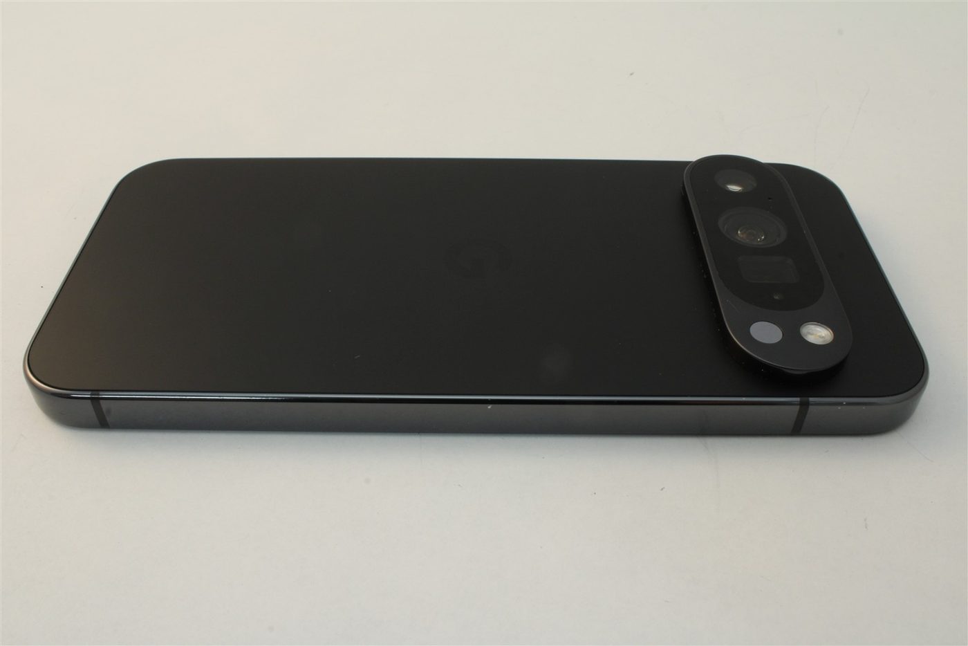 Pixel 9 Pro in Black