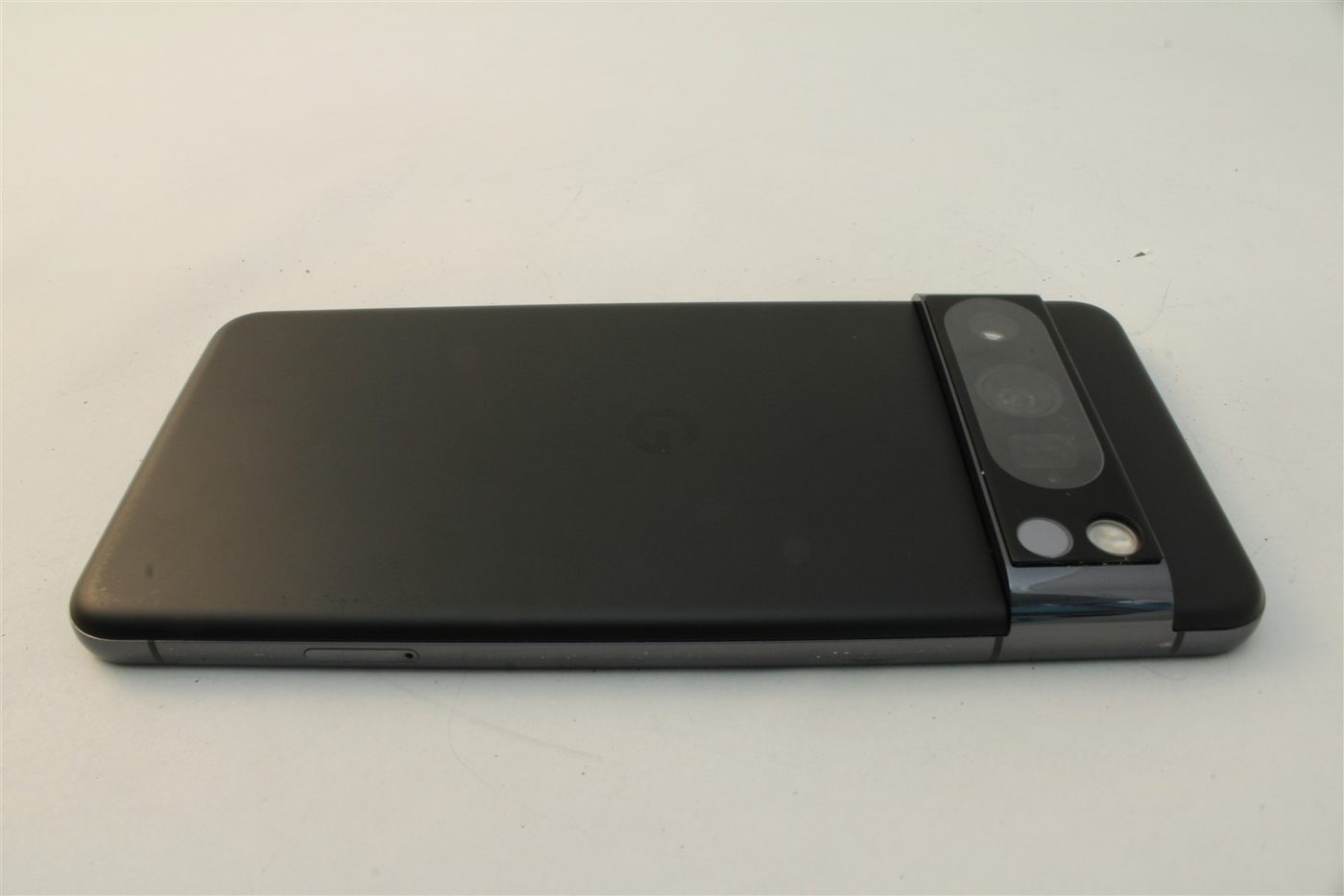 Pixel 8 Pro in Black