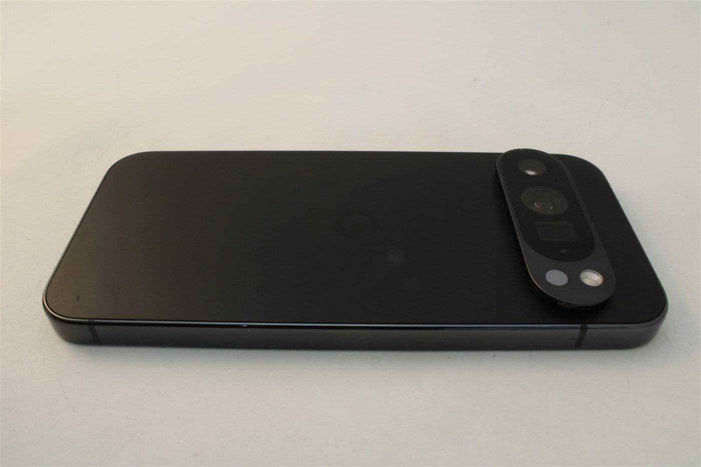 Pixel 9 Pro in Black