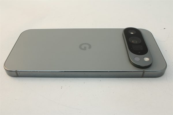 Pixel 9 Pro in Green, cosmetic grade A