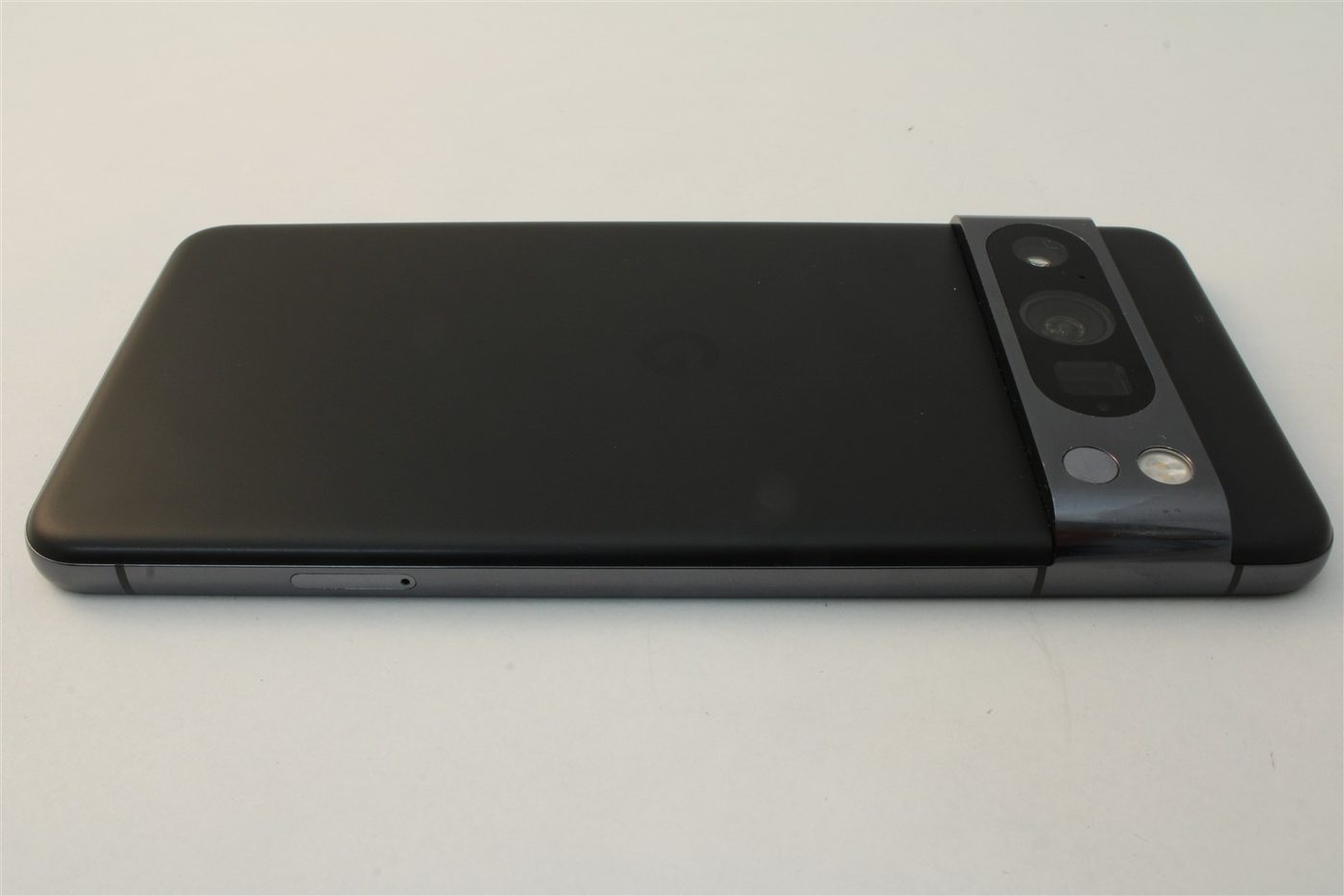 Pixel 8 Pro in Black