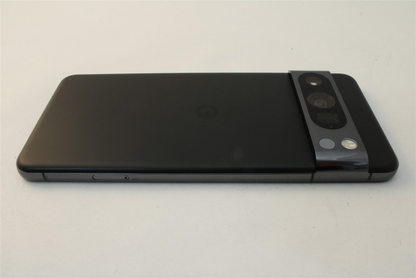 Pixel 8 Pro in Black