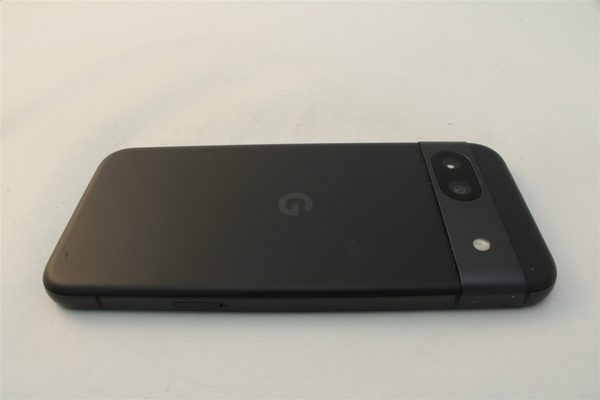 Pixel 8a in Black, cosmetic grade C
