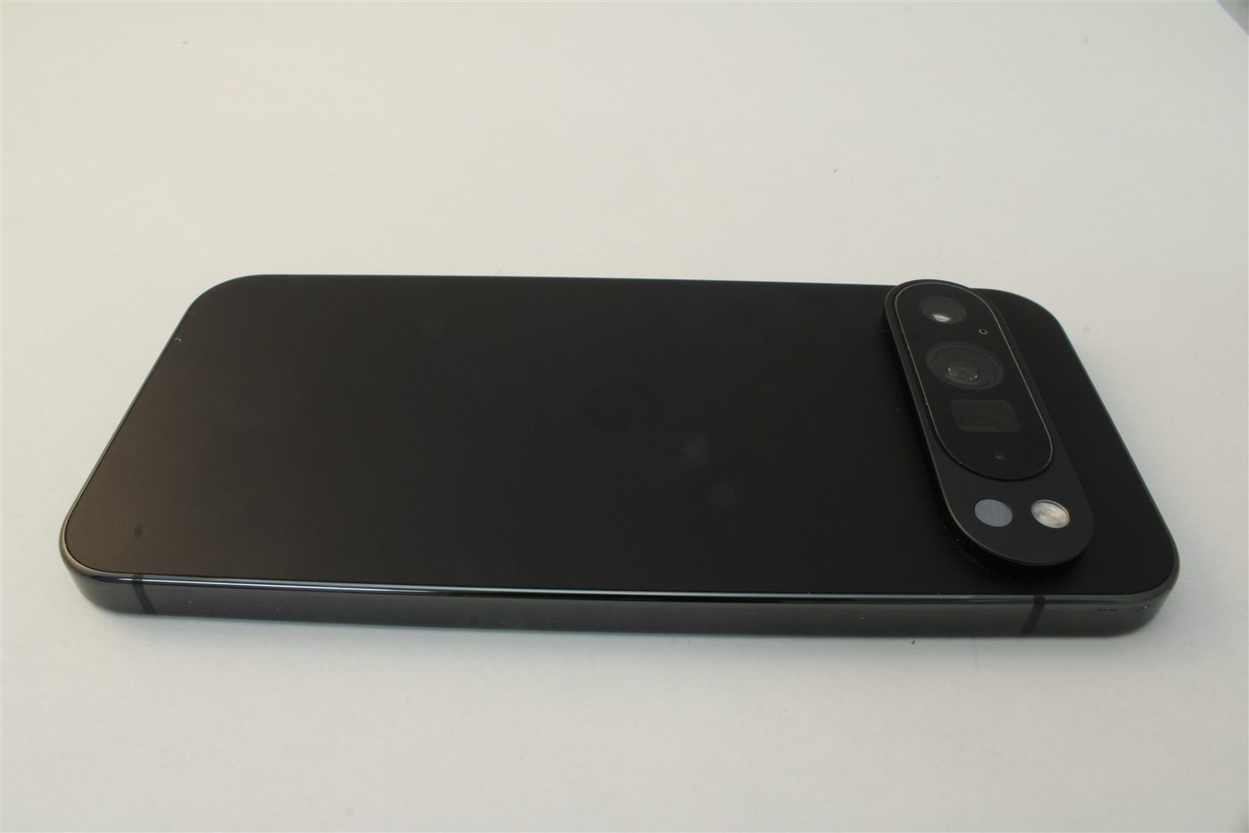Pixel 9 Pro XL in Black