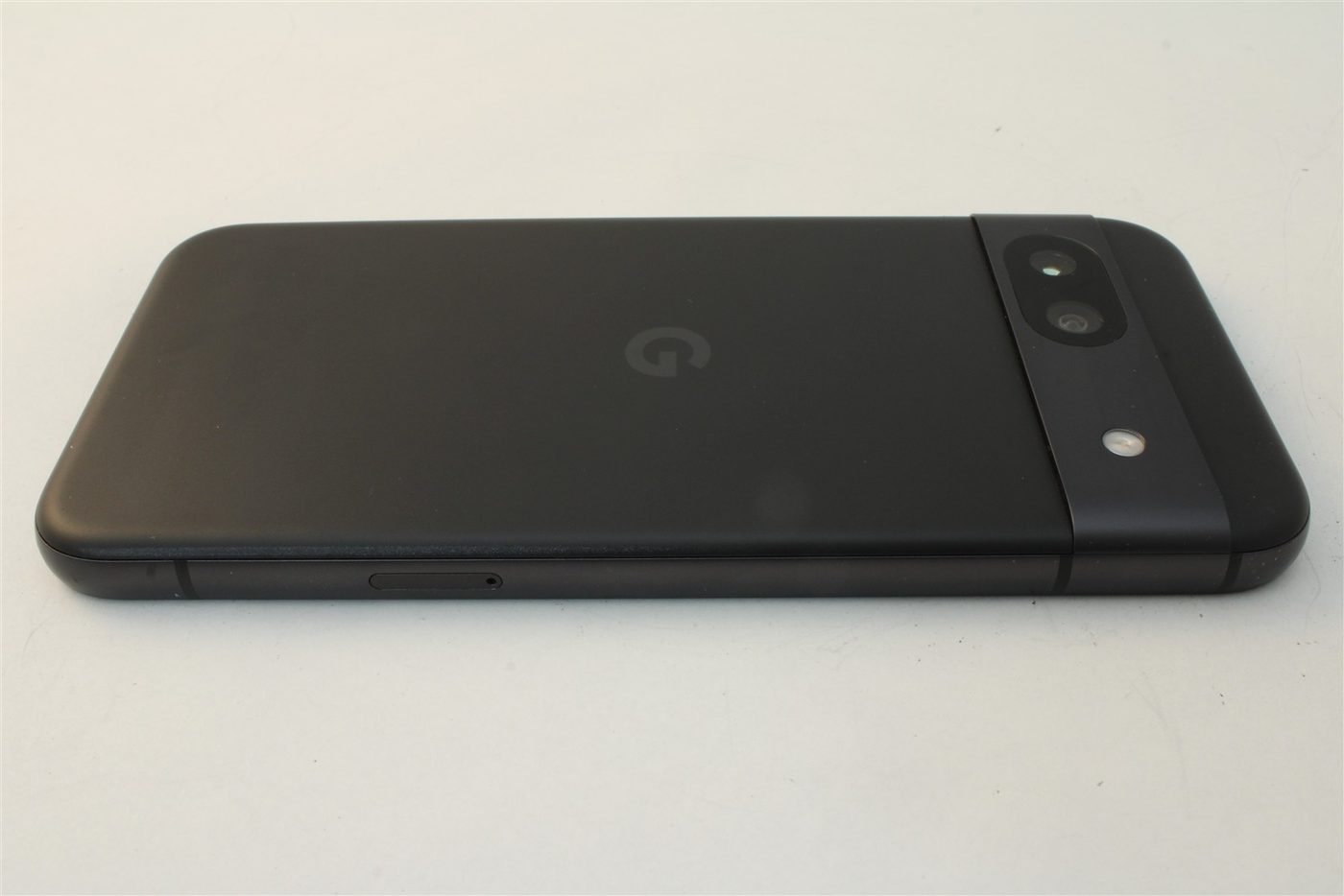 Pixel 8a in Black