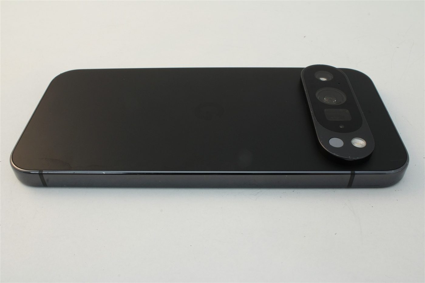 Pixel 9 Pro in Black