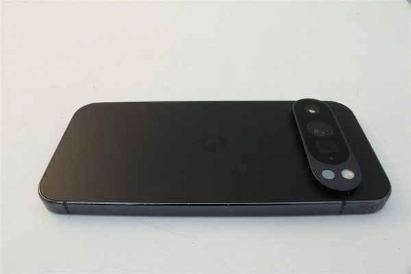 Pixel 9 Pro in Black, cosmetic grade B