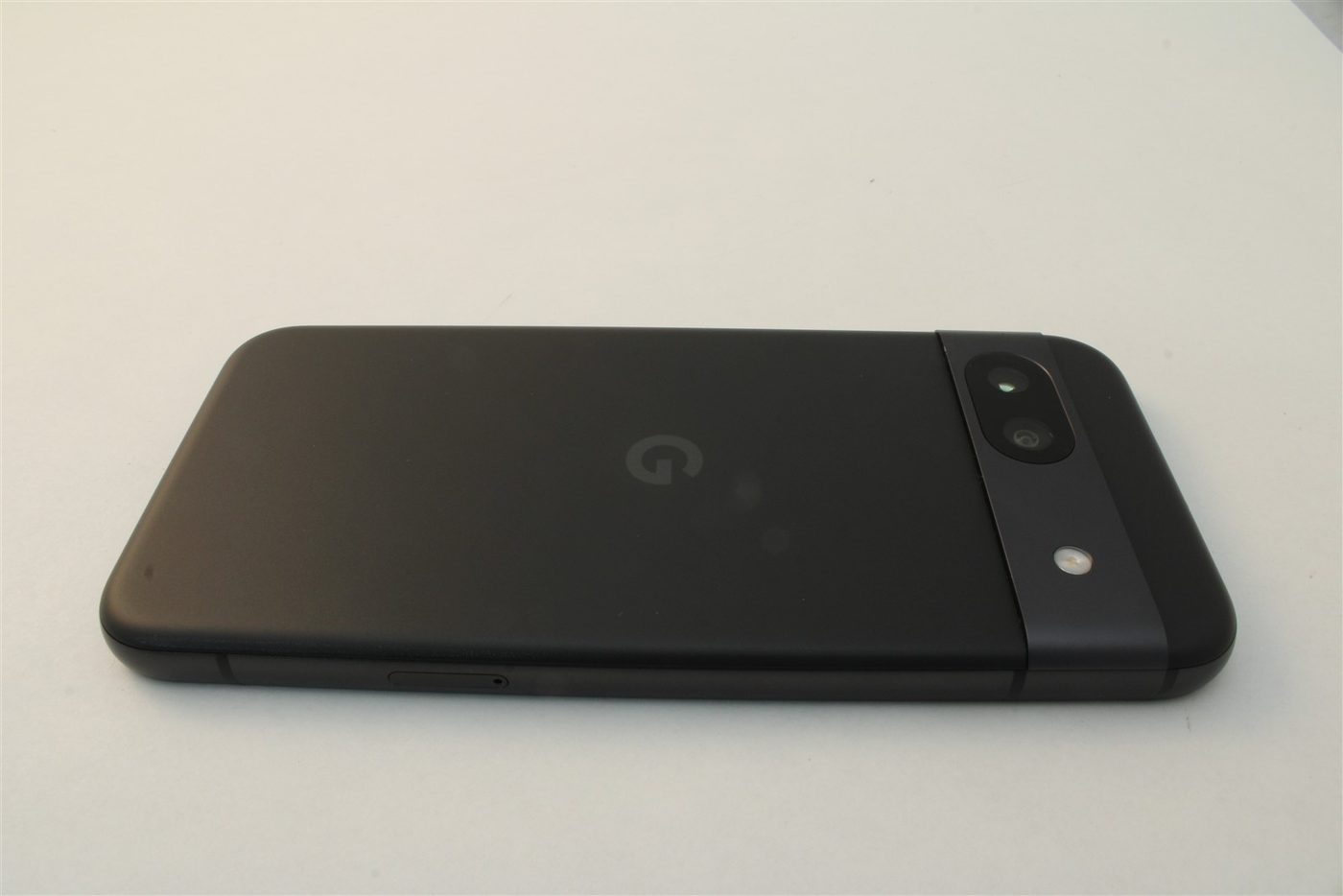 Pixel 8a in Black