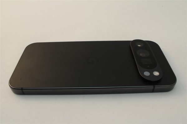 Pixel 9 Pro in Black, cosmetic grade A