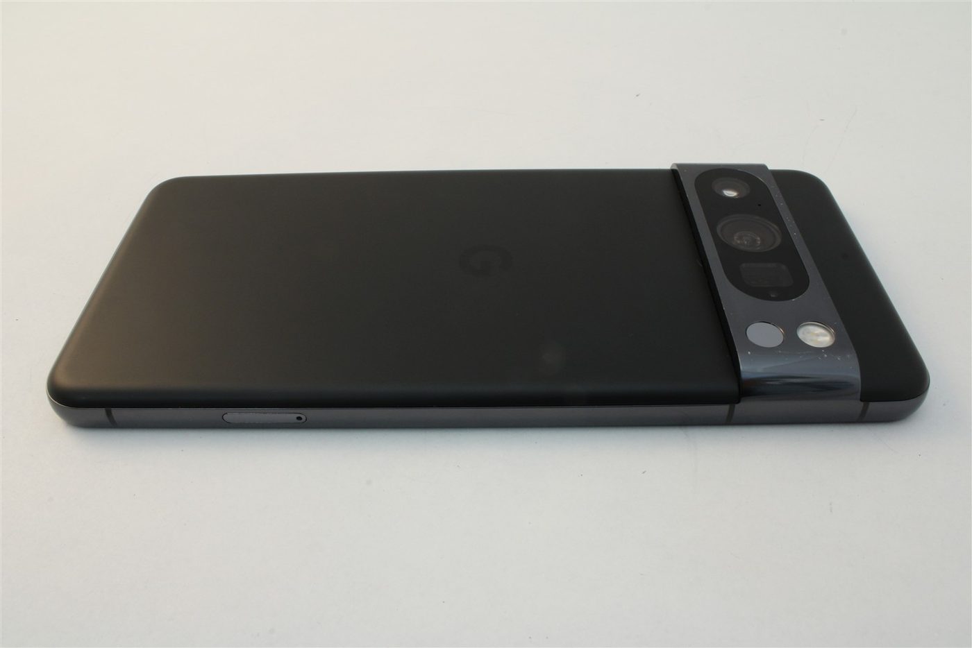 Pixel 8 Pro in Black