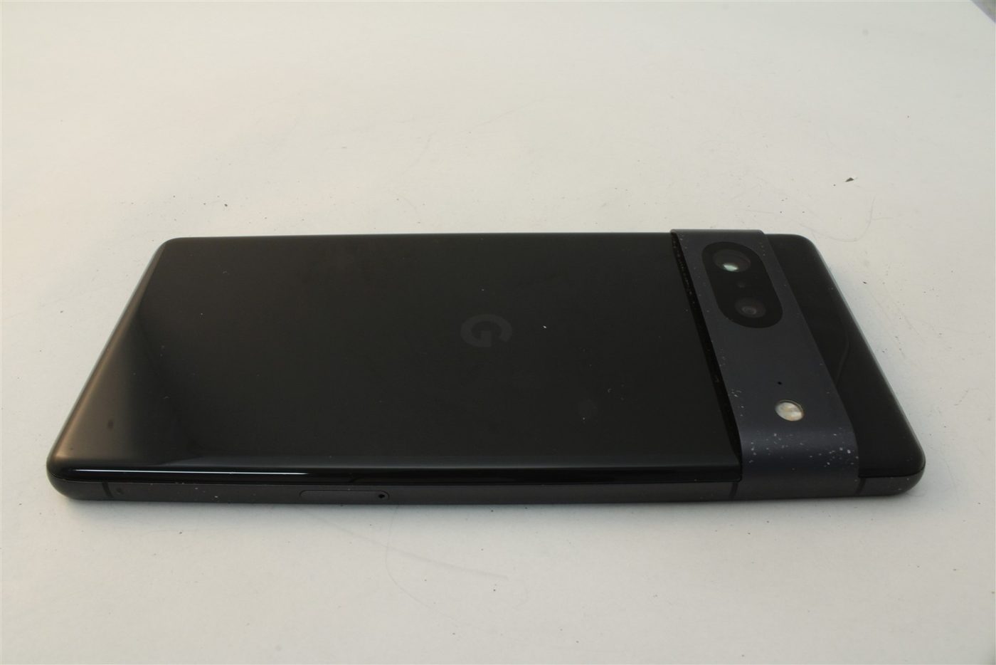 Pixel 7 in Black