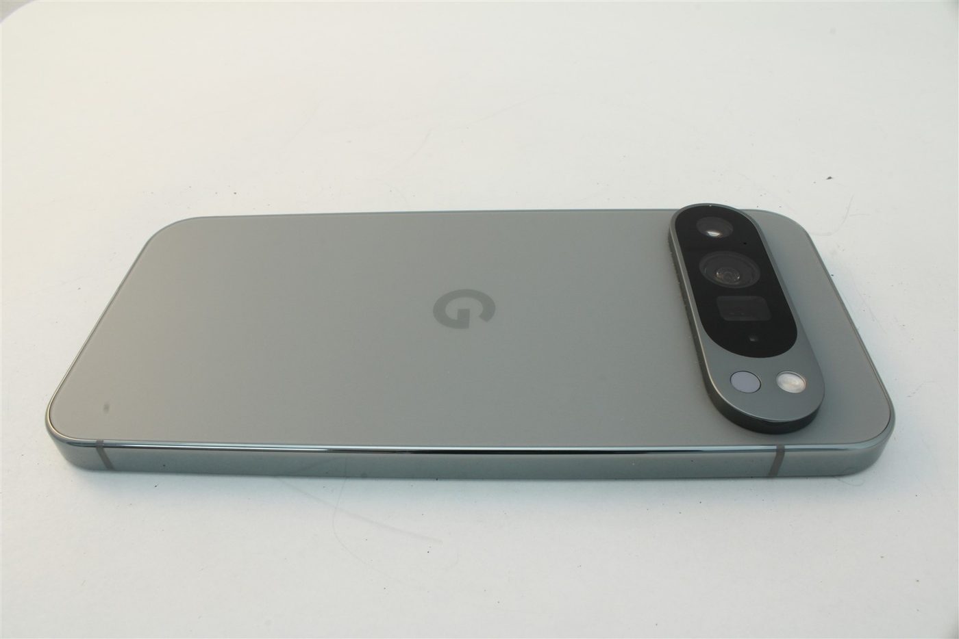 Pixel 9 Pro XL in Green