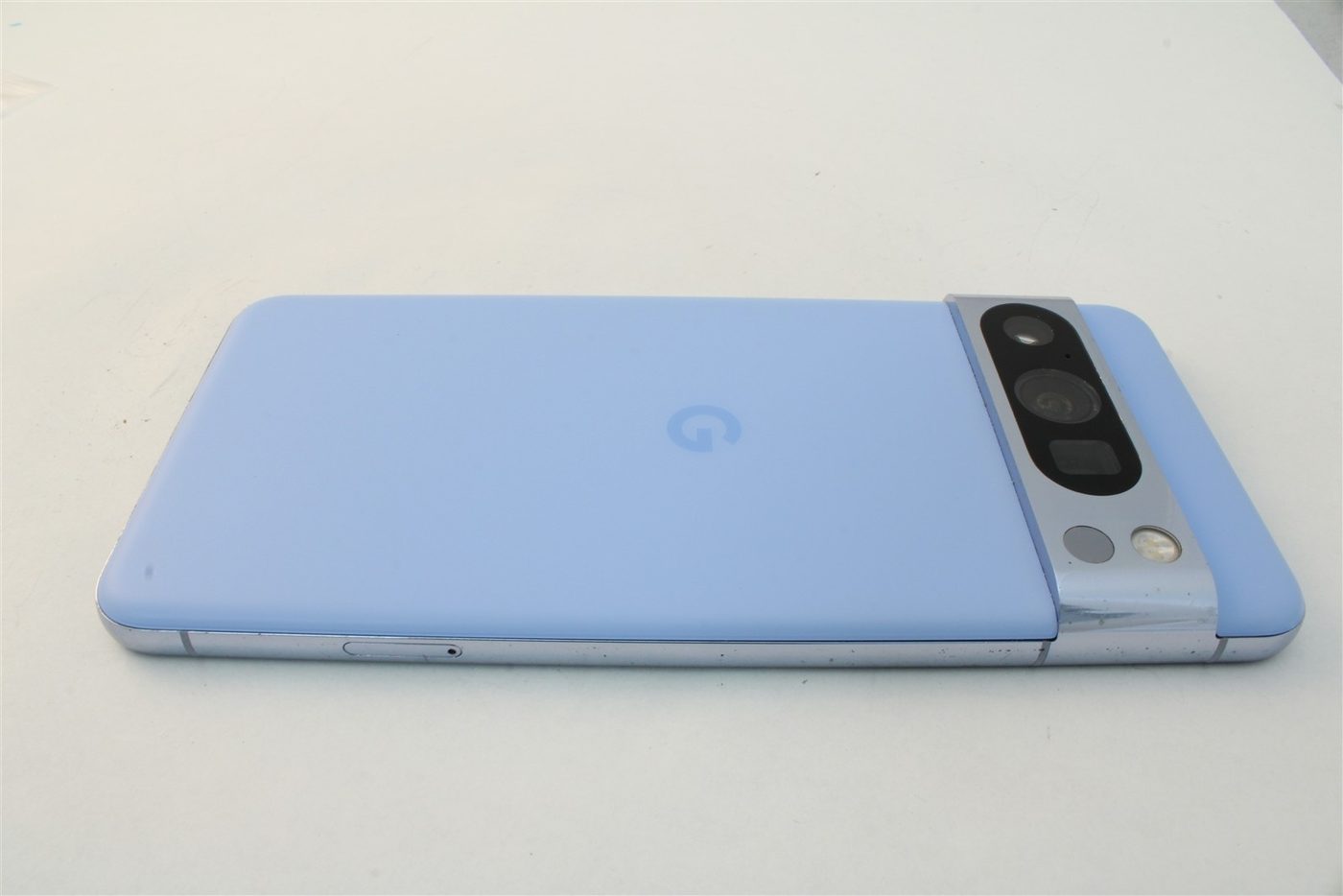 Pixel 8 Pro in Blue