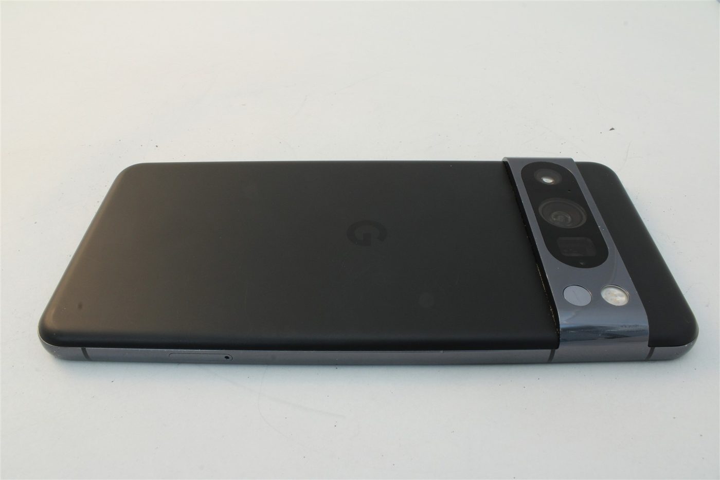 Pixel 8 Pro in Black