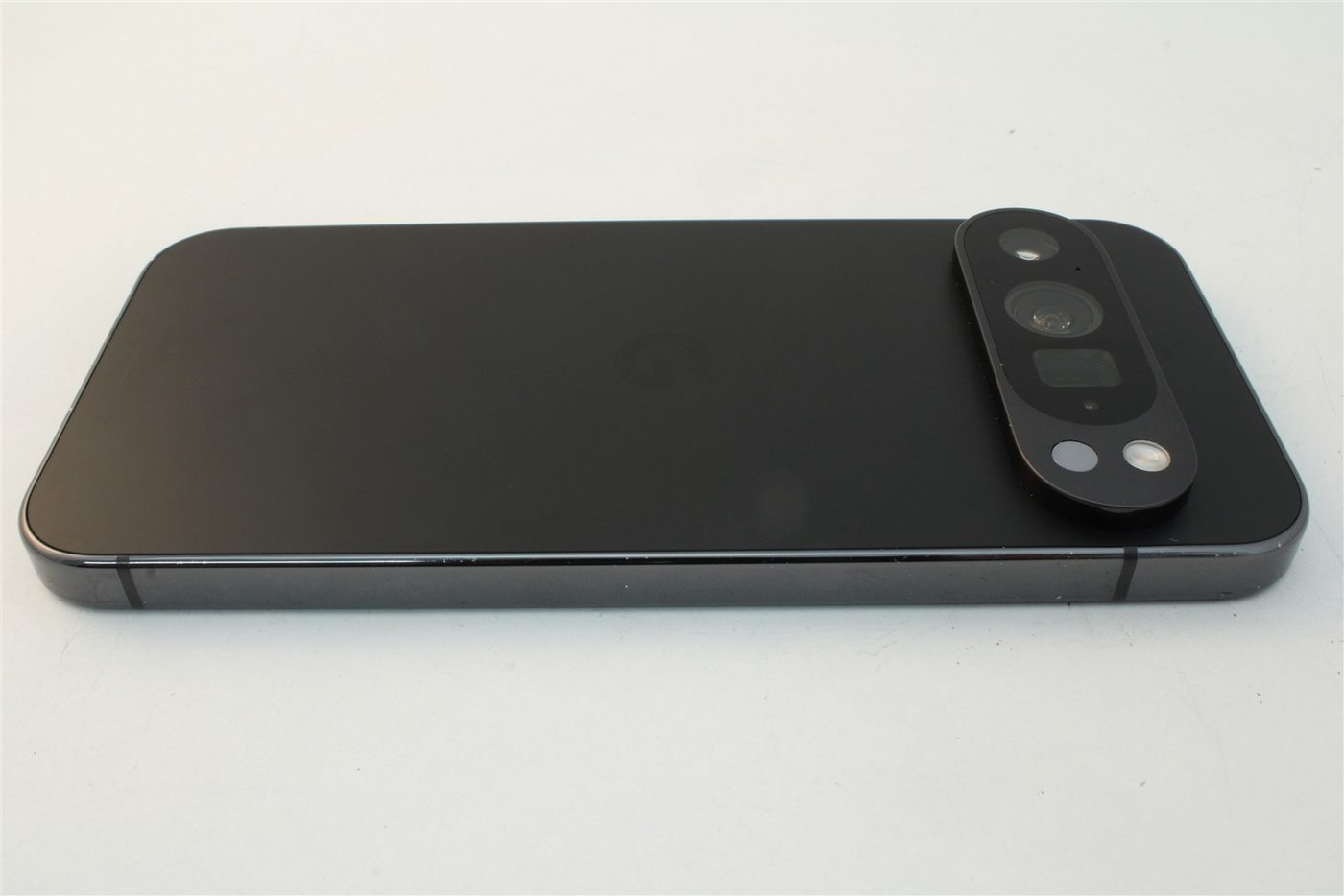 Pixel 9 Pro in Black
