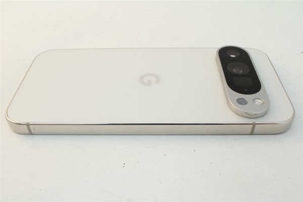 Pixel 9 Pro in White, cosmetic grade A+