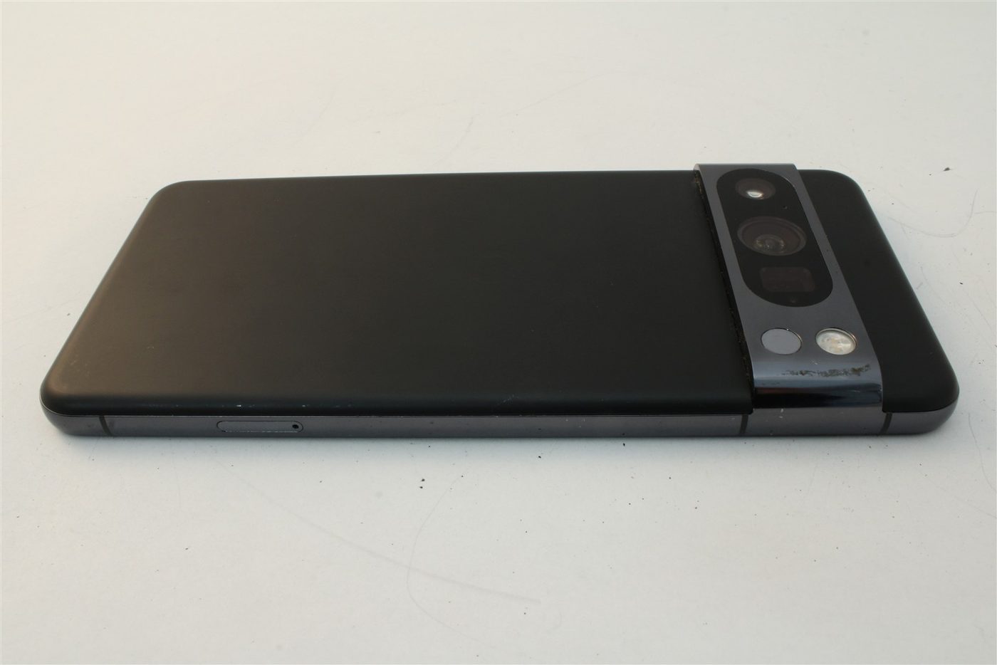 Pixel 8 Pro in Black