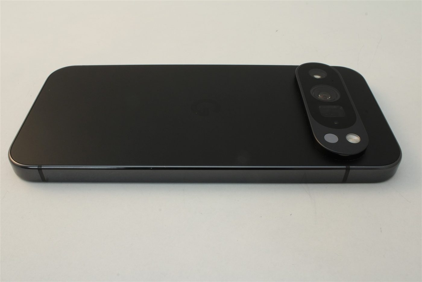 Pixel 9 Pro in Black