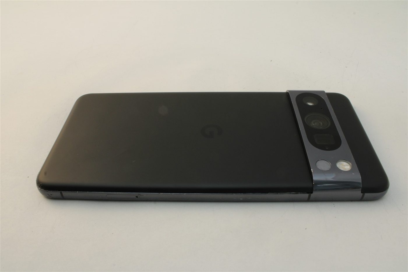 Pixel 8 Pro in Black