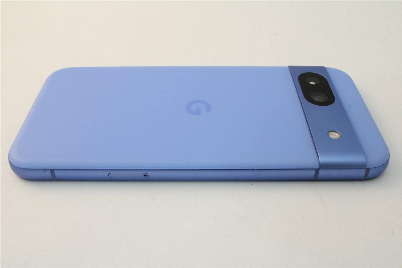 Pixel 8a in Blue