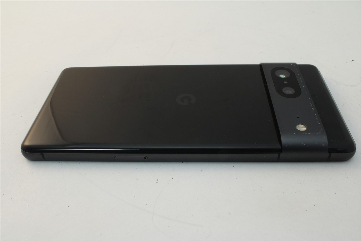 Pixel 7 in Black