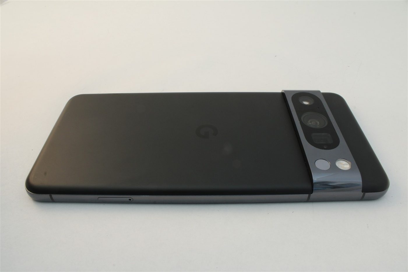 Pixel 8 Pro in Black