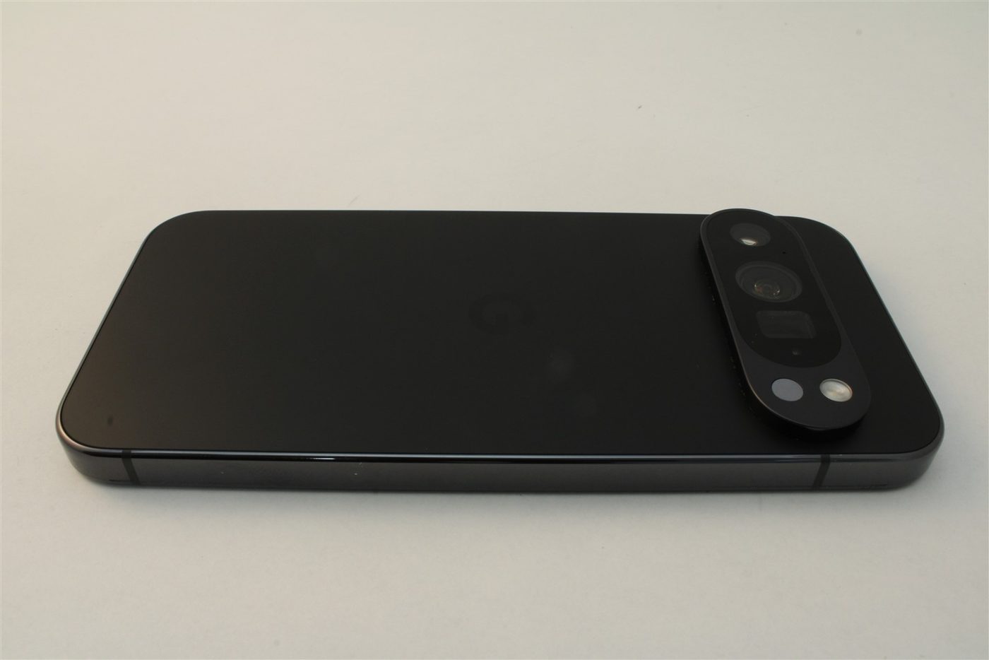 Pixel 9 Pro in Black