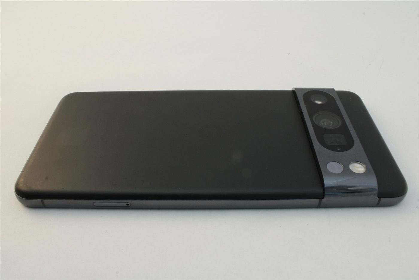 Pixel 8 Pro in Black