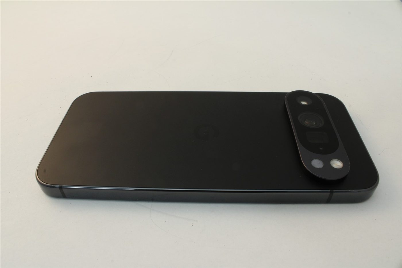 Pixel 9 Pro in Black