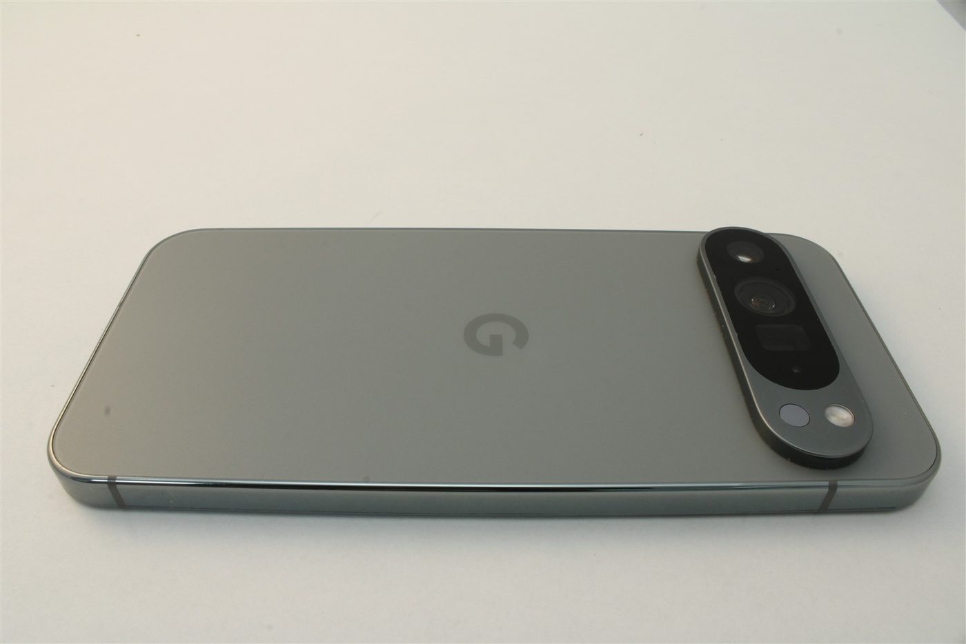 Pixel 9 Pro XL in Green