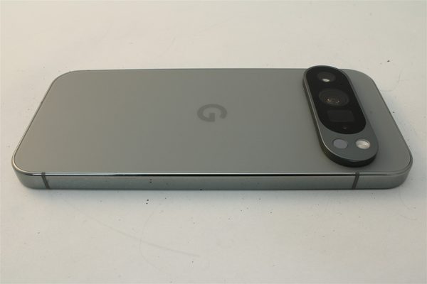 Pixel 9 Pro in Green, cosmetic grade A