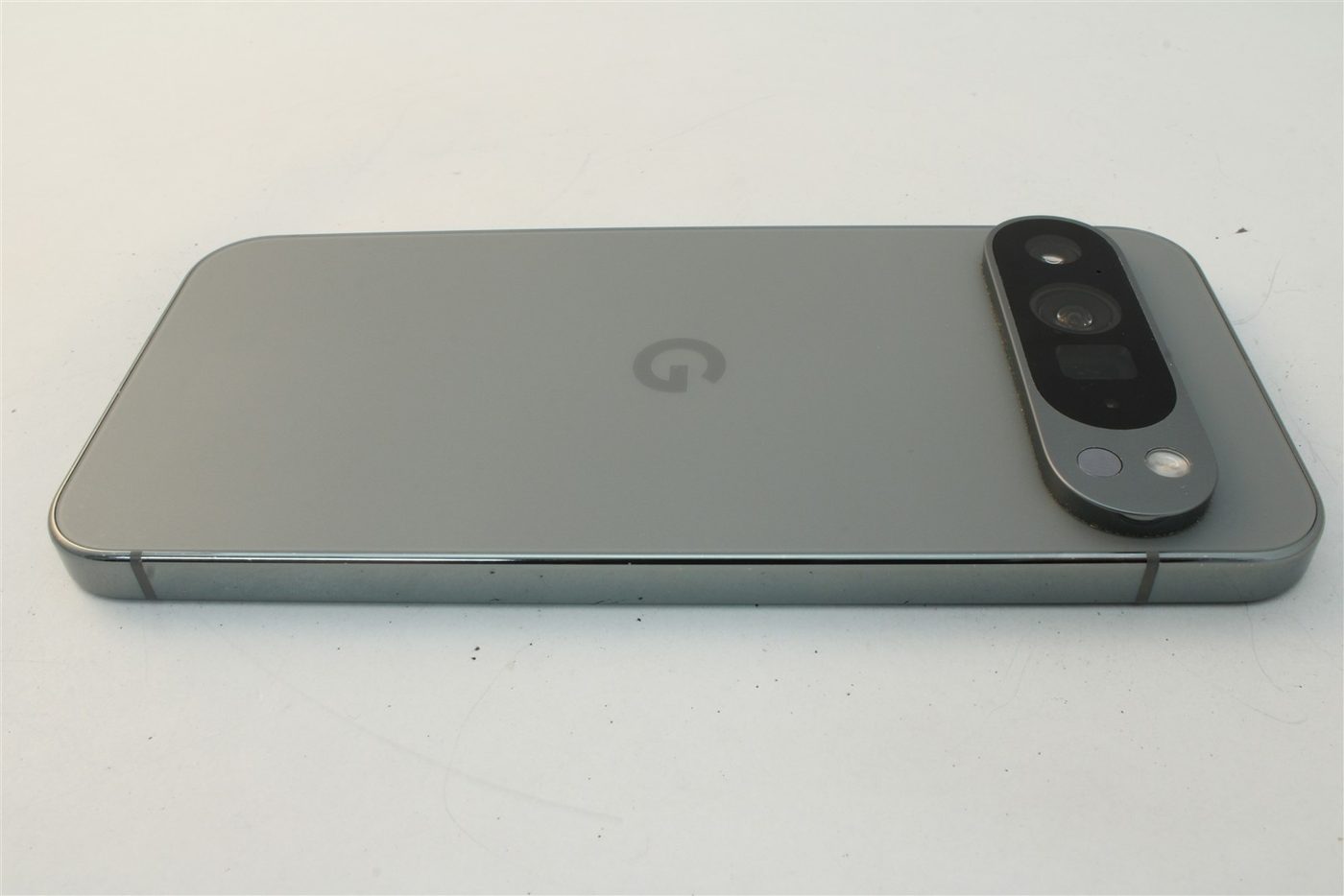 Pixel 9 Pro XL in Green