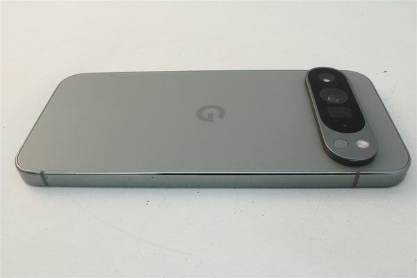 Pixel 9 Pro XL in Green, cosmetic grade A