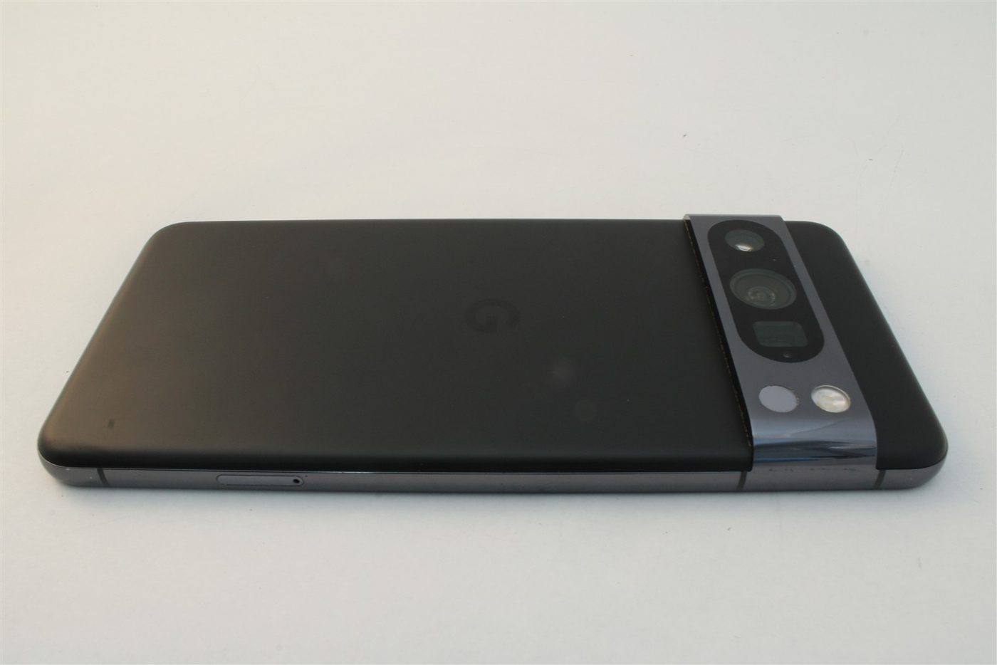 Pixel 8 Pro in Black