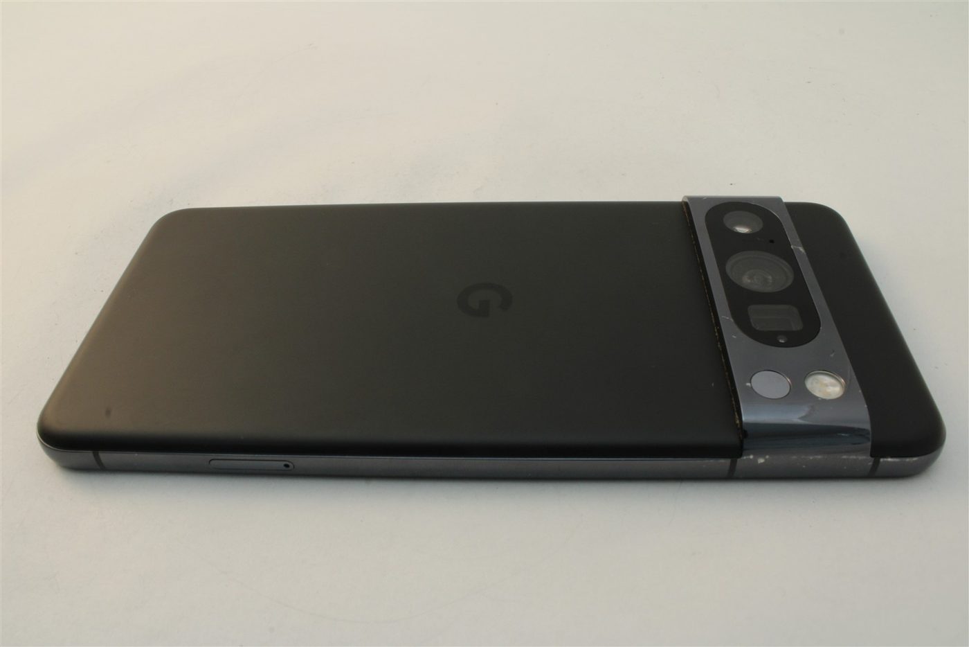 Pixel 8 Pro in Black
