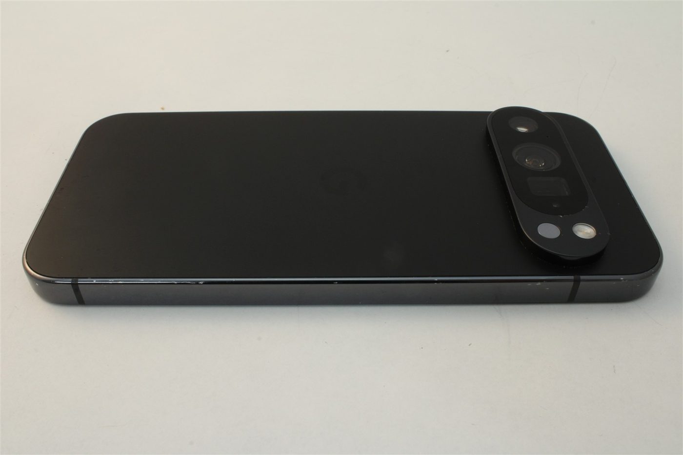 Pixel 9 Pro in Black
