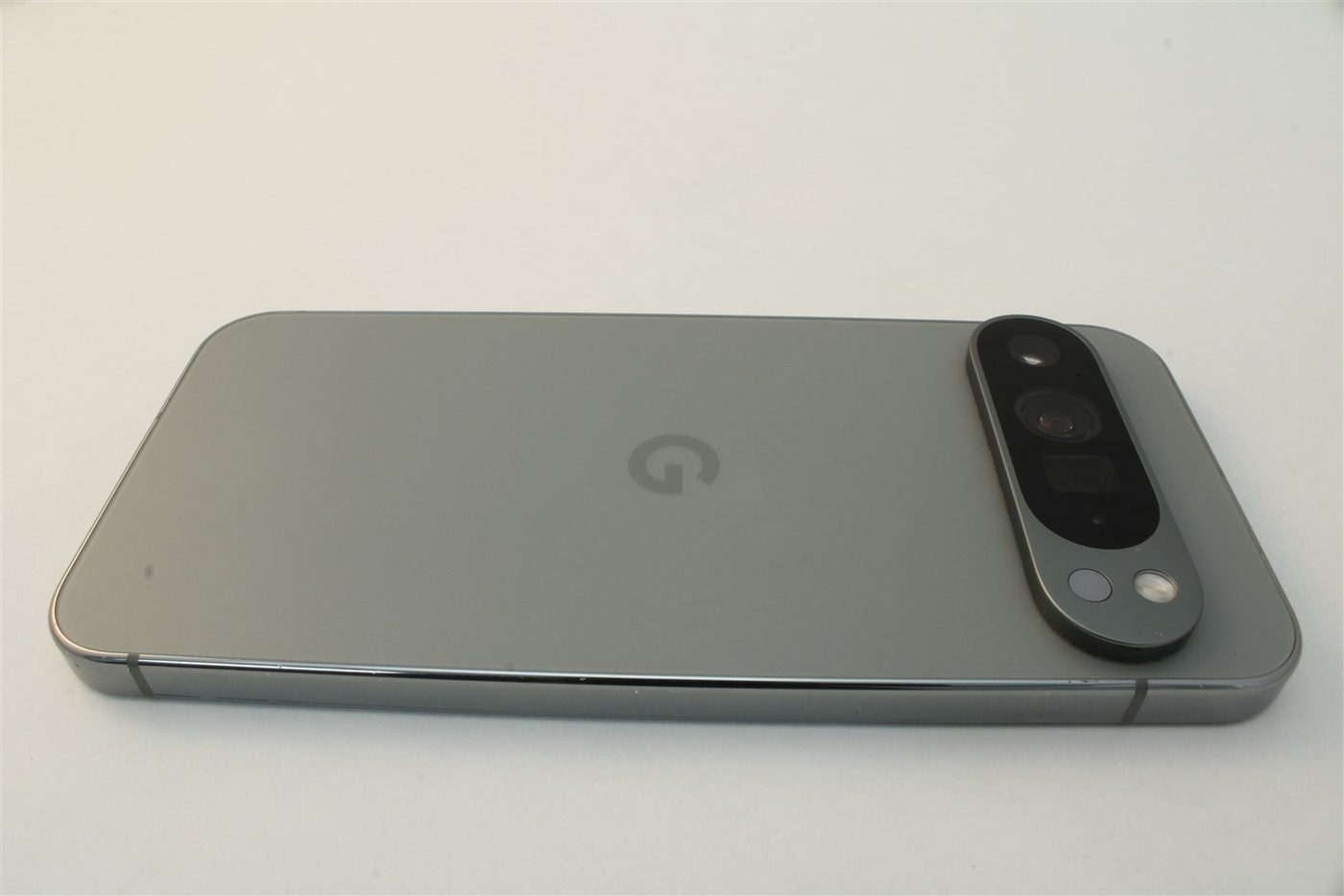 Pixel 9 Pro XL in Green