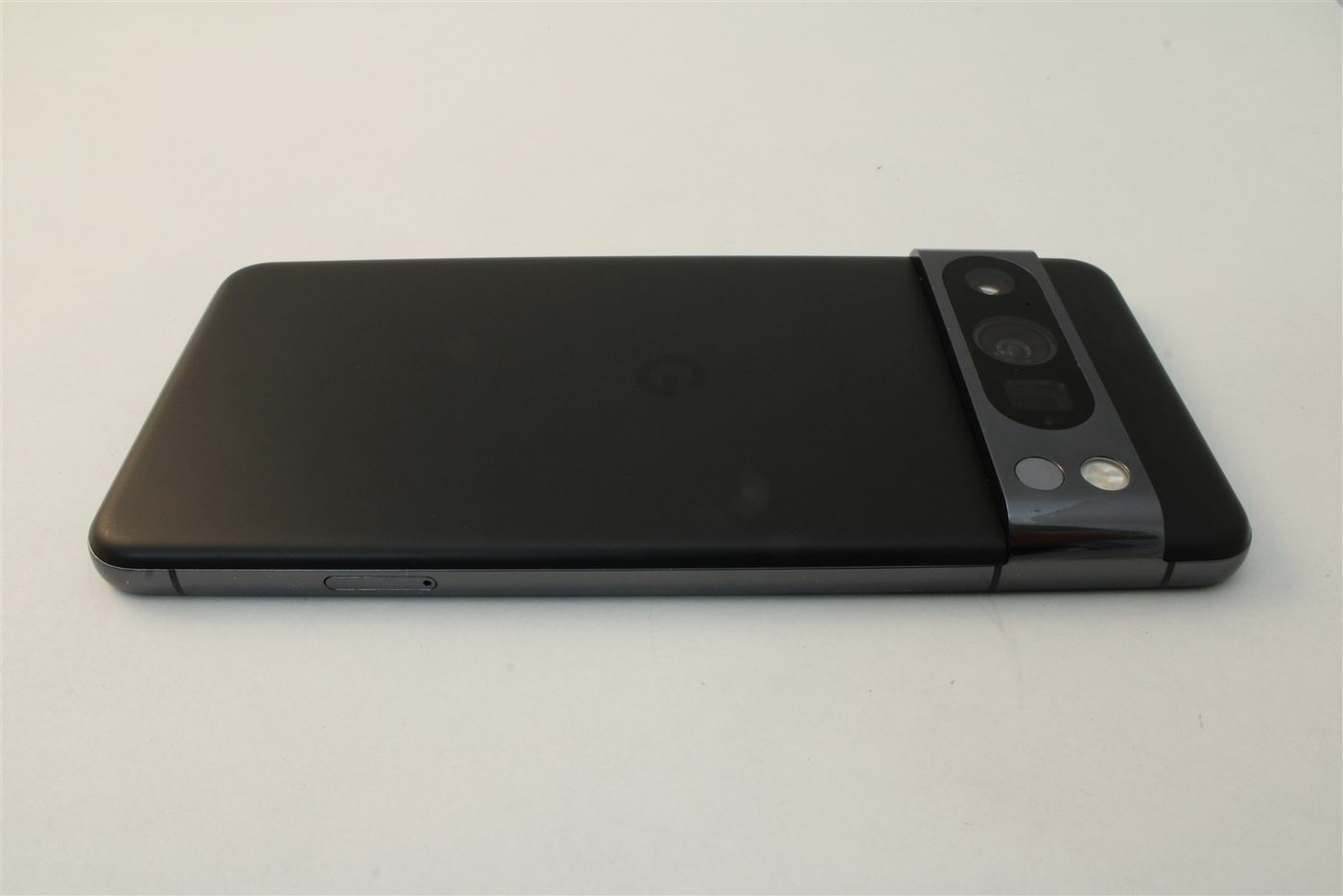 Pixel 8 Pro in Black
