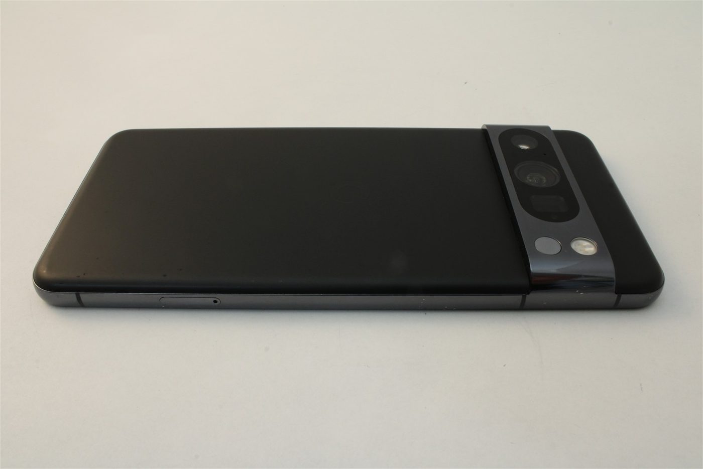 Pixel 8 Pro in Black