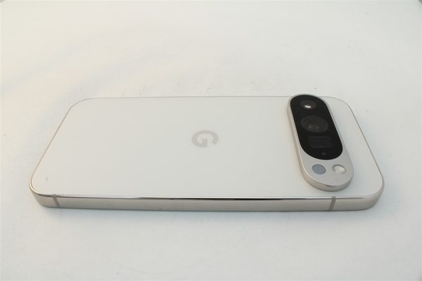 Pixel 9 Pro in White, cosmetic grade A