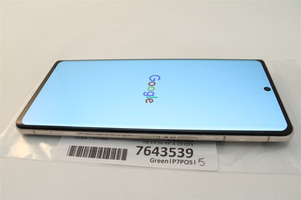 Pixel 7 Pro in Green, cosmetic grade A
