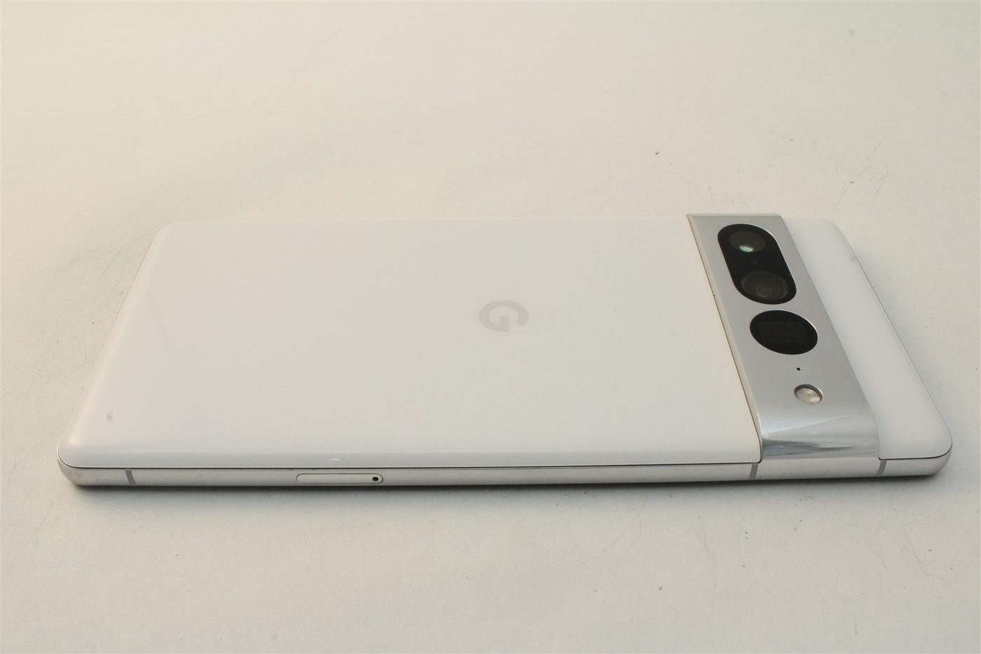 Pixel 7 Pro in White